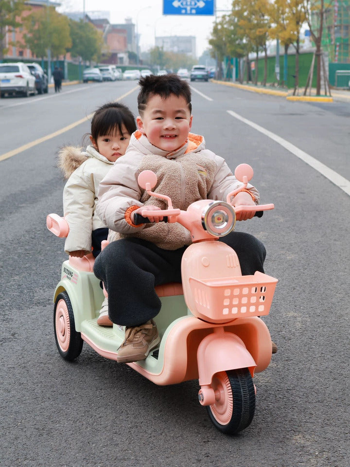 Modern double seat scooter for kids