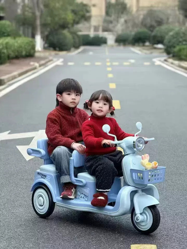 Modern double seat scooter for kids